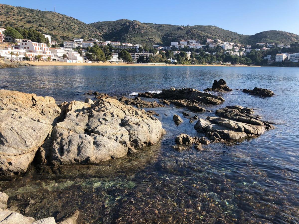 Almadrava Beach Росас Экстерьер фото
