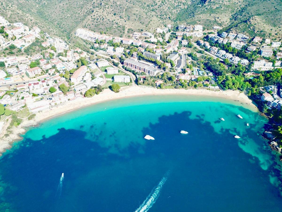 Almadrava Beach Росас Экстерьер фото